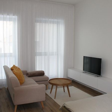 Park Tower Apartment V Centru Zlina Esterno foto